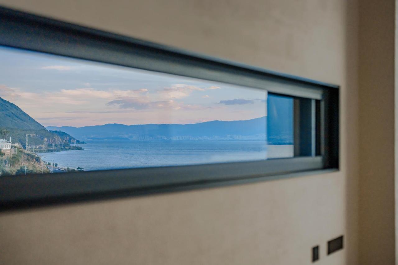 Dali Oriental Seaview Hotel -Dali Erhai Buitenkant foto