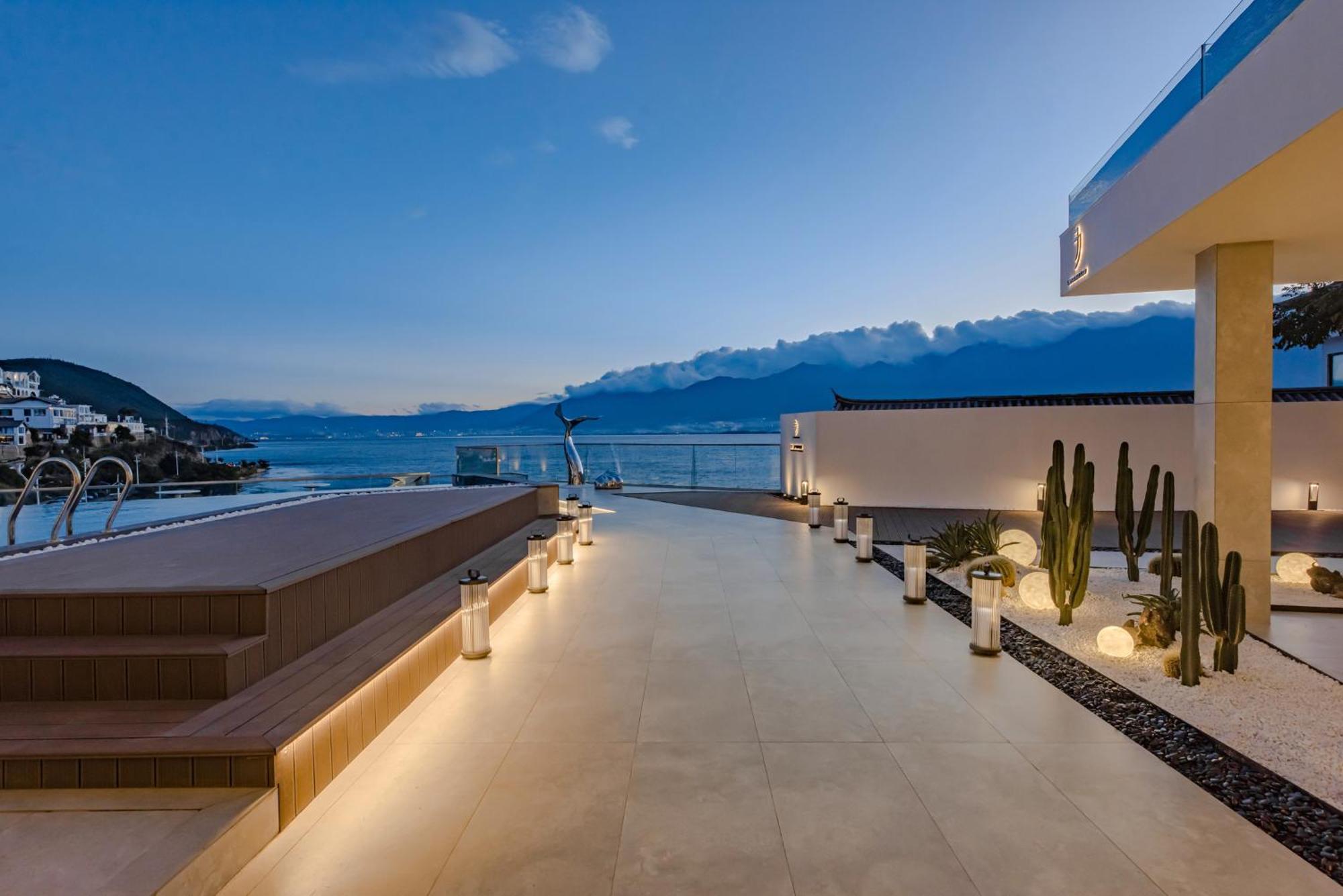 Dali Oriental Seaview Hotel -Dali Erhai Buitenkant foto