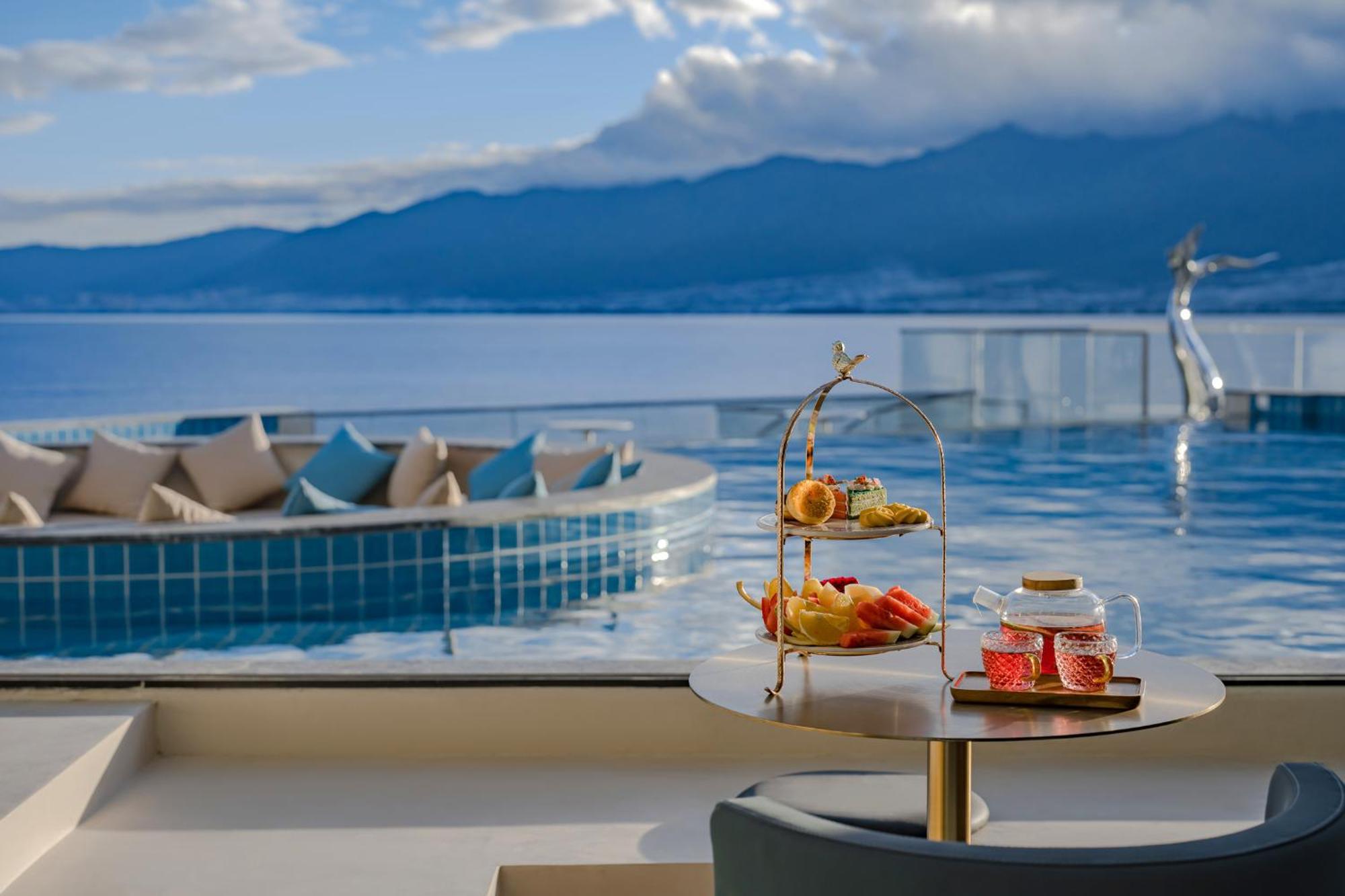 Dali Oriental Seaview Hotel -Dali Erhai Buitenkant foto