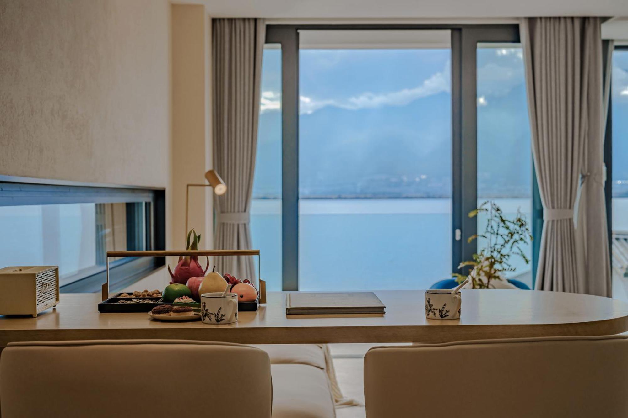 Dali Oriental Seaview Hotel -Dali Erhai Buitenkant foto